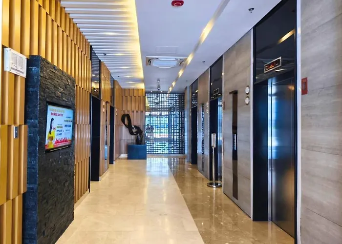 S Res T3 Near Moa Arena, Ikea, Waltermart, Ayala Apartment